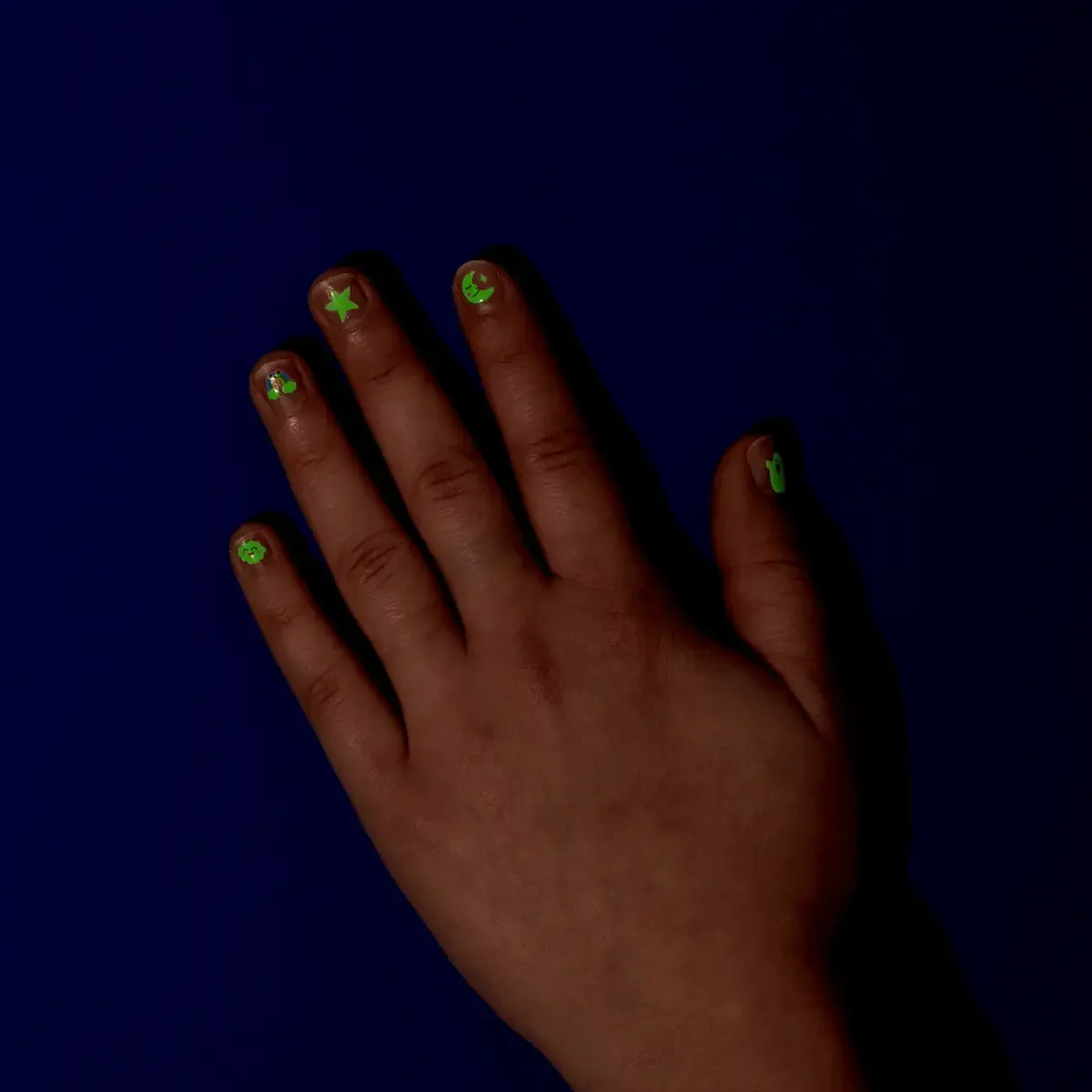 Autocollants pour Ongles Glow Party - Image 4