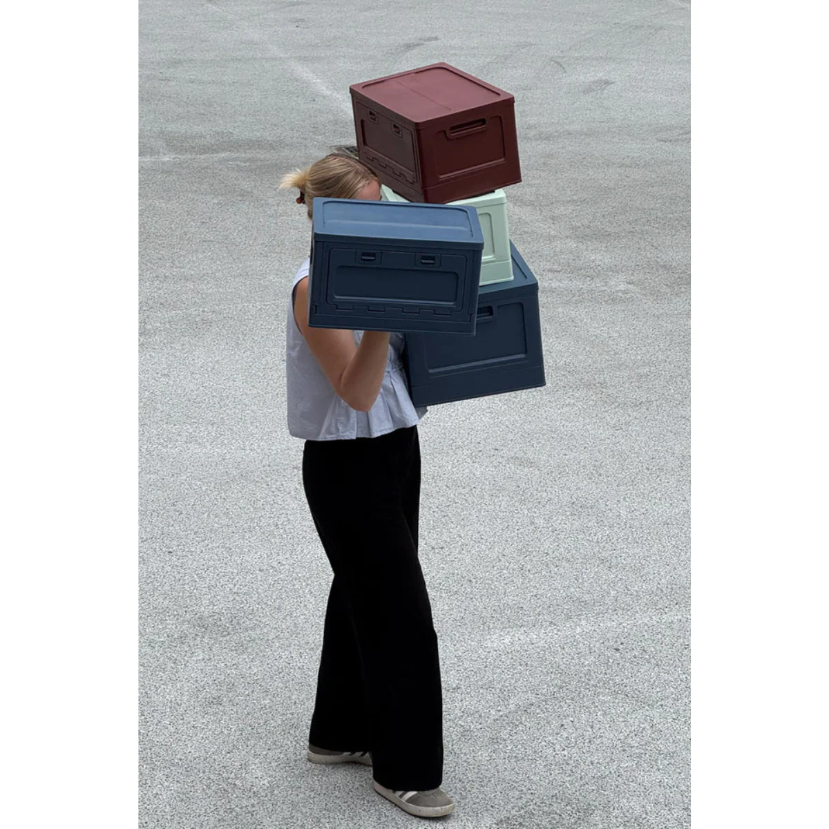 Box Studio About - Dark Blue - Image 4