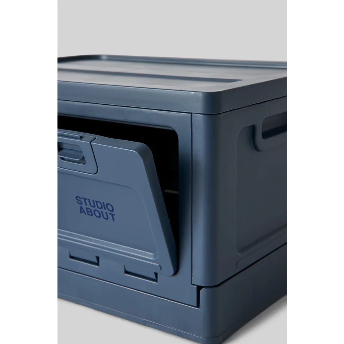 Box Studio About - Dark Blue - Image 5