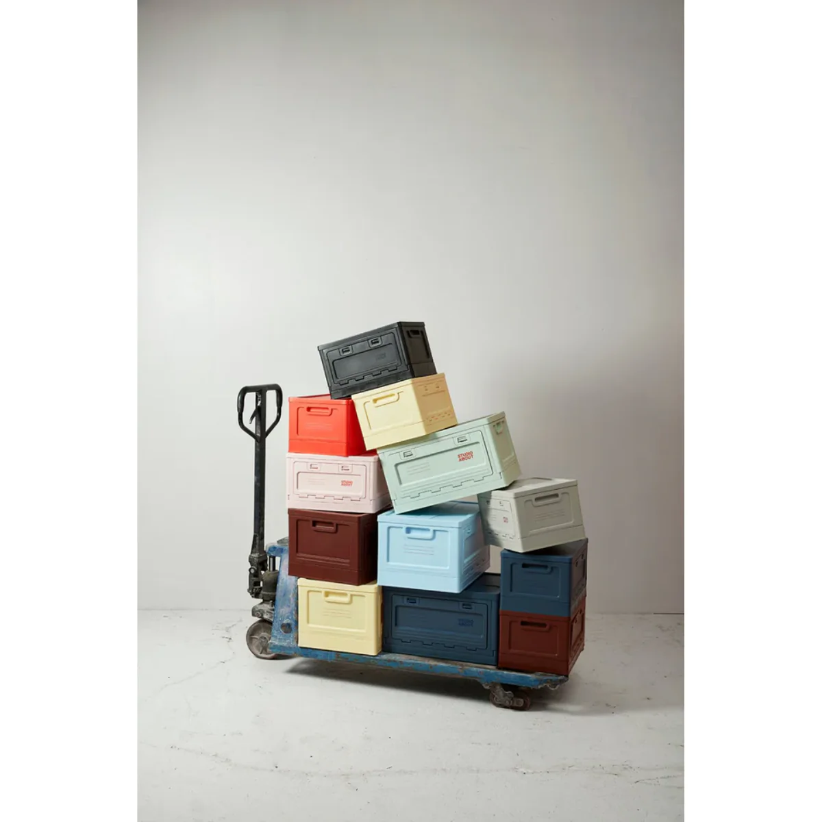 Box Studio About - Dark Blue - Image 8