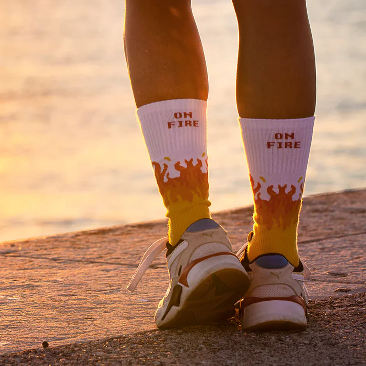 Chaussettes On Fire - Image 3
