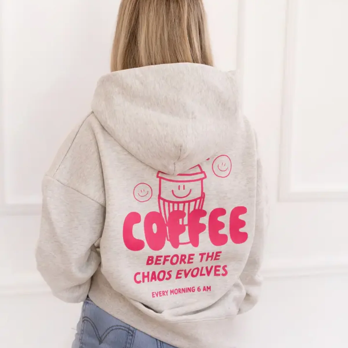 Hoodie Adulte Coffee Before Chaos Pink - Image 5