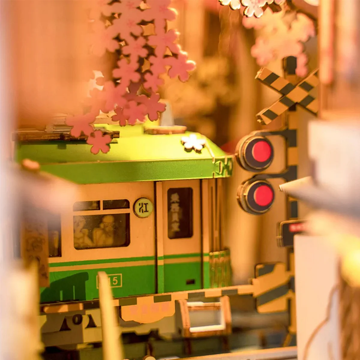 Kit DIY Maison Miniature Sakura Densya - Image 3