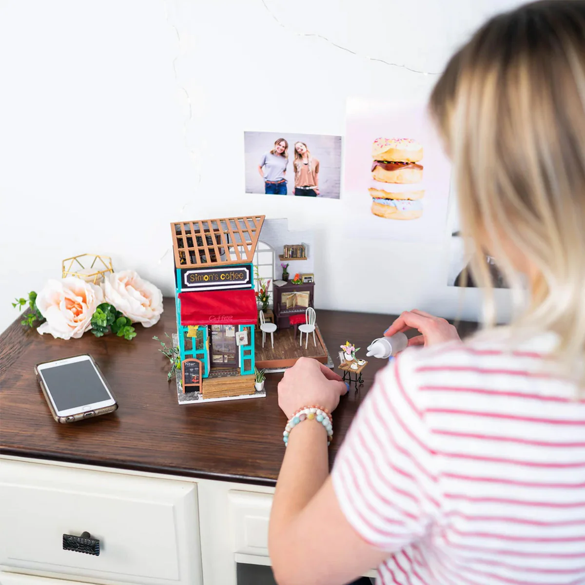Kit DIY Maison Miniature Simon's Coffee - Image 4