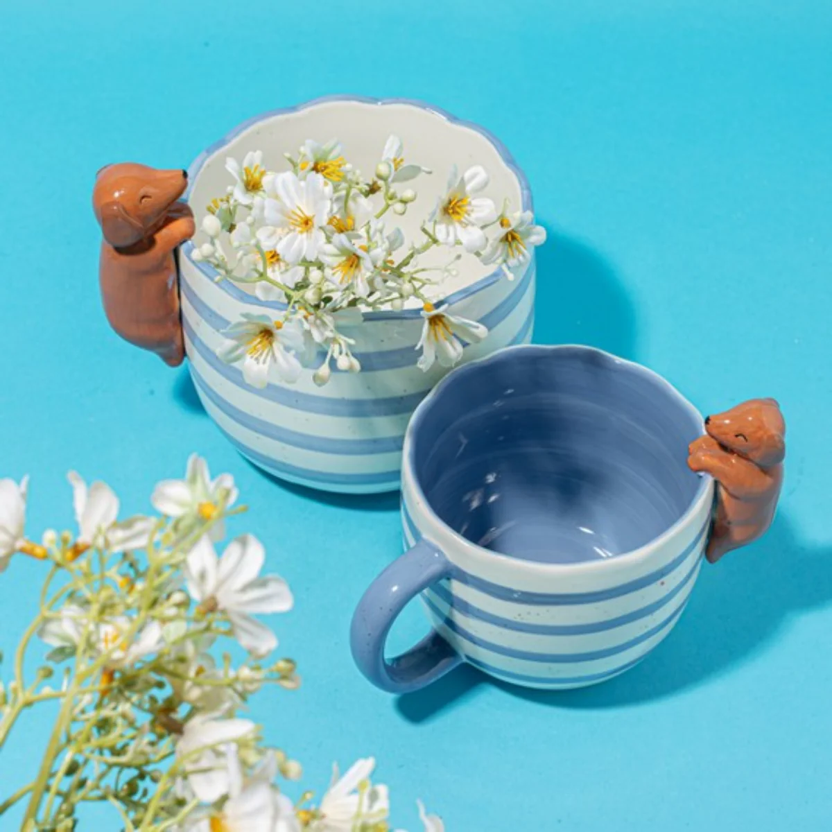 Mug peeking Sausage Dog - Image 3