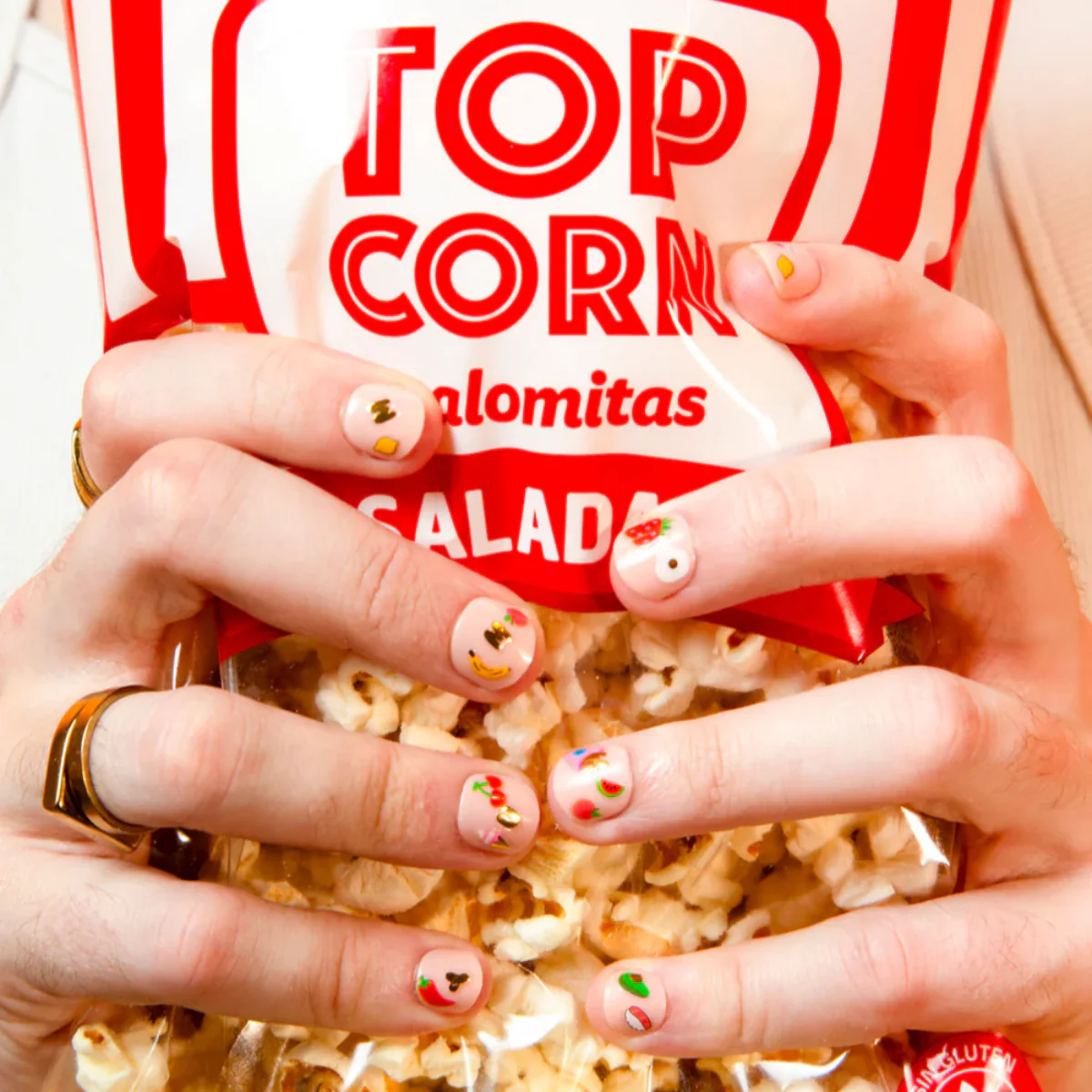 Nail Art Yummy - Image 2