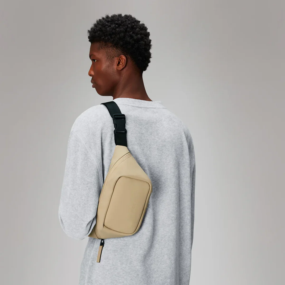 Sac Banane Bum Bag Mini W3 SS24 - Sand - Image 4