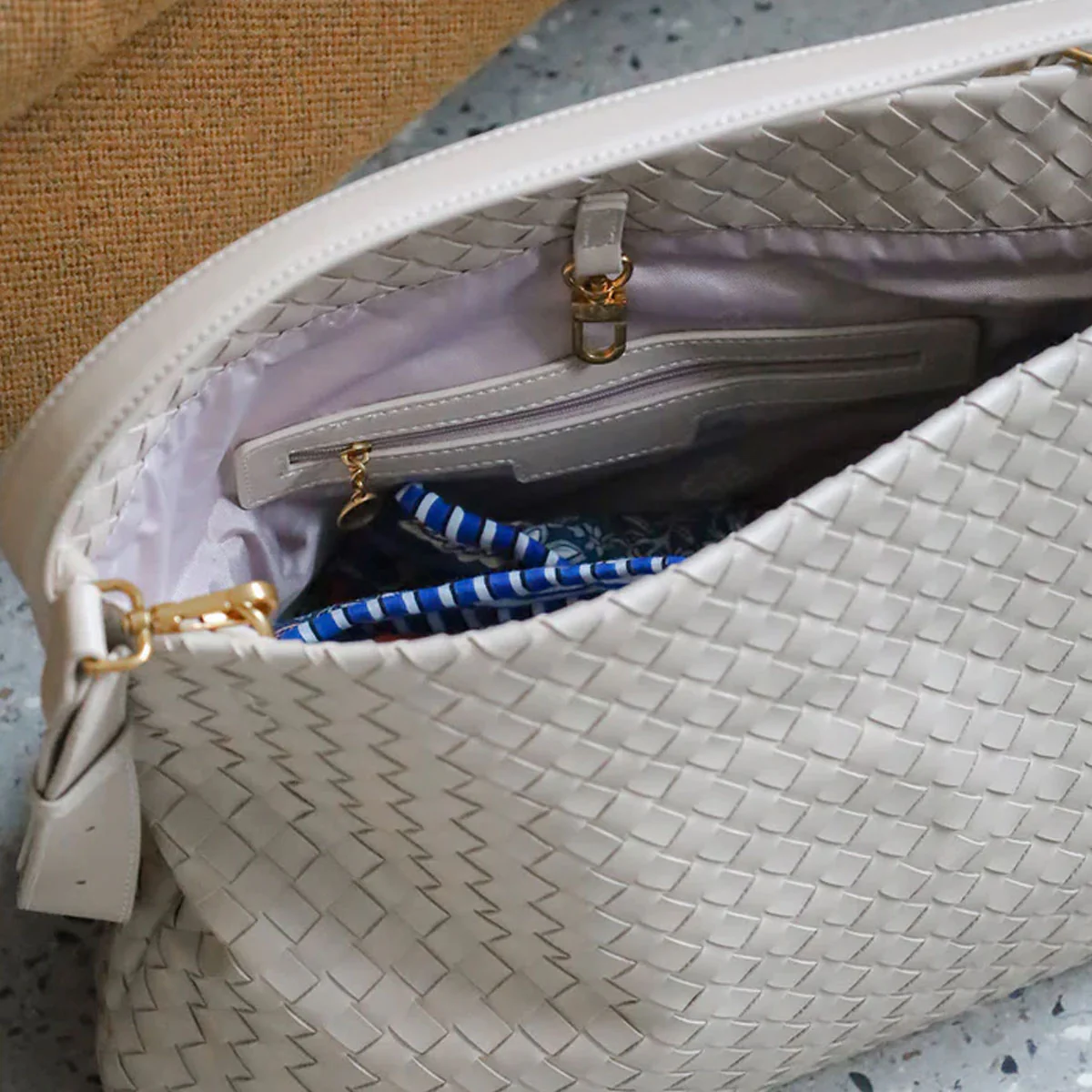 Sac à bandoulière Dagmar tressé - Image 8