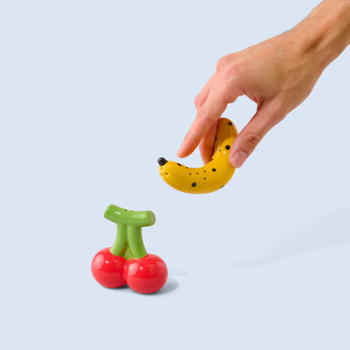 Salière et poivrière - Banane / Cerise - Image 2