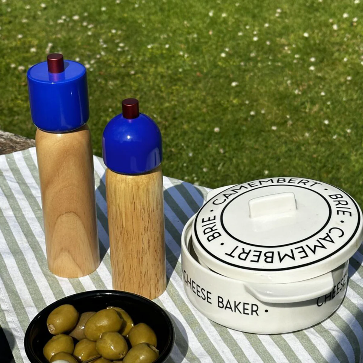 Salière Poivrière - Bleu/Rouge - Image 4