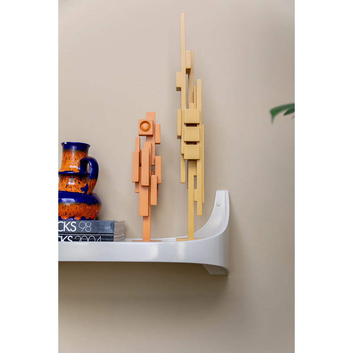 Sculpture Skyline Mustard L - Image 4