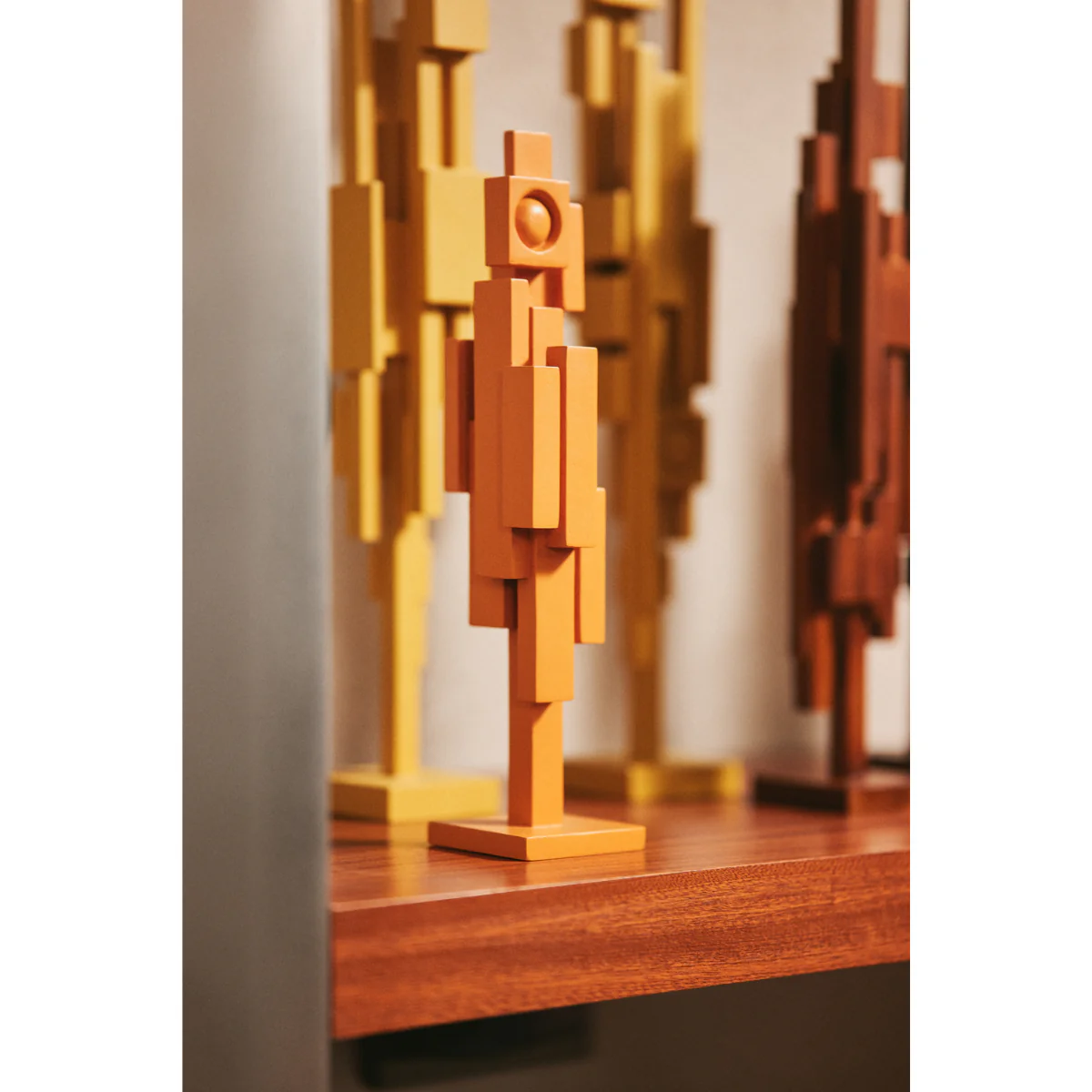 Sculpture Skyline Orange S - Image 6