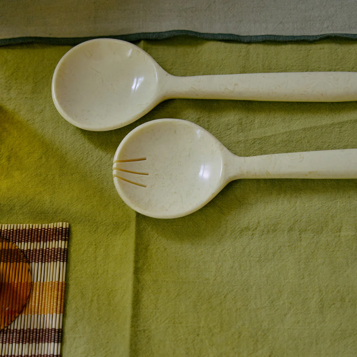 Set de 2 couverts à salade Vanilla - Image 3