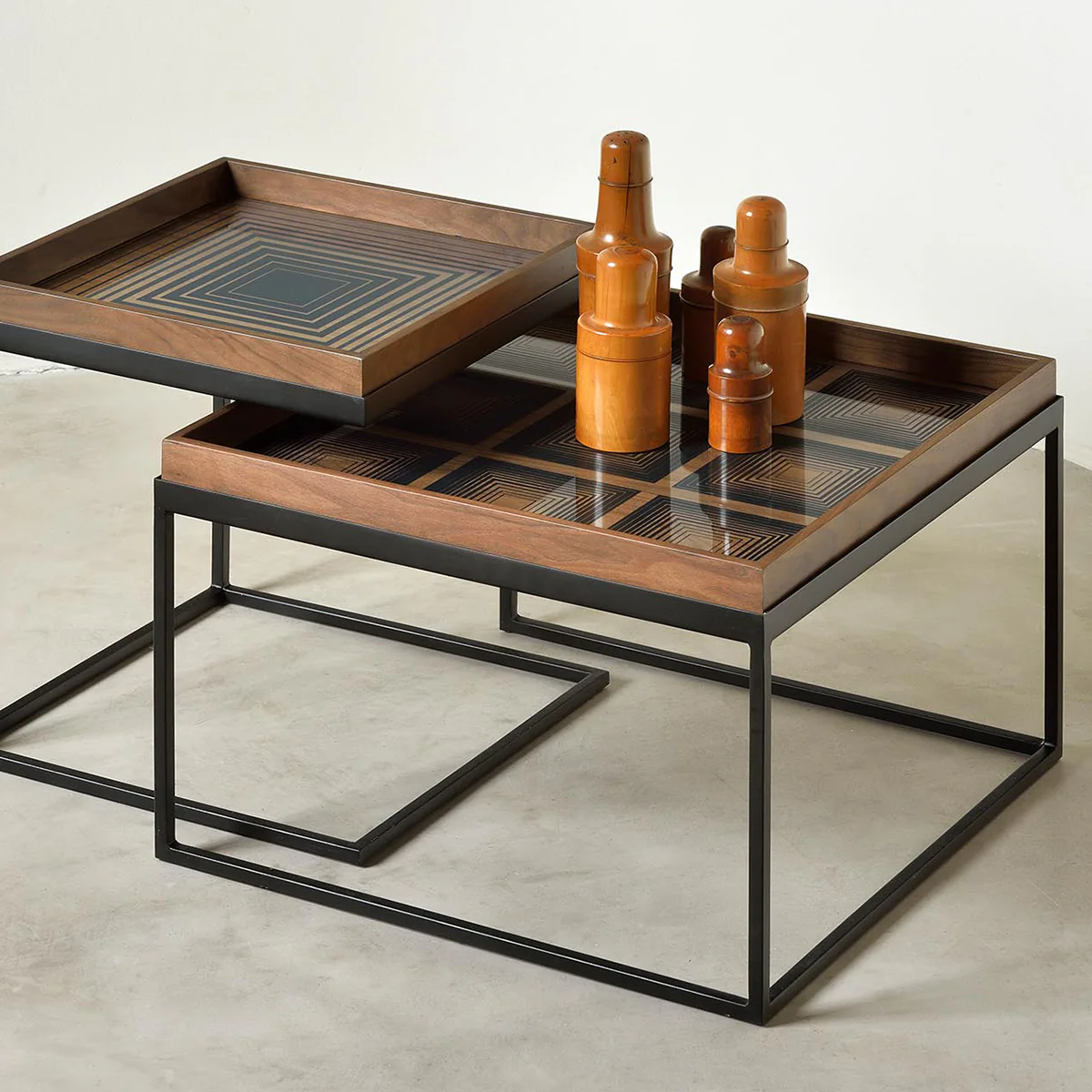 Set de 2 tables à plateau Square en métal et bois - L 39 / 52 cm - Image 3