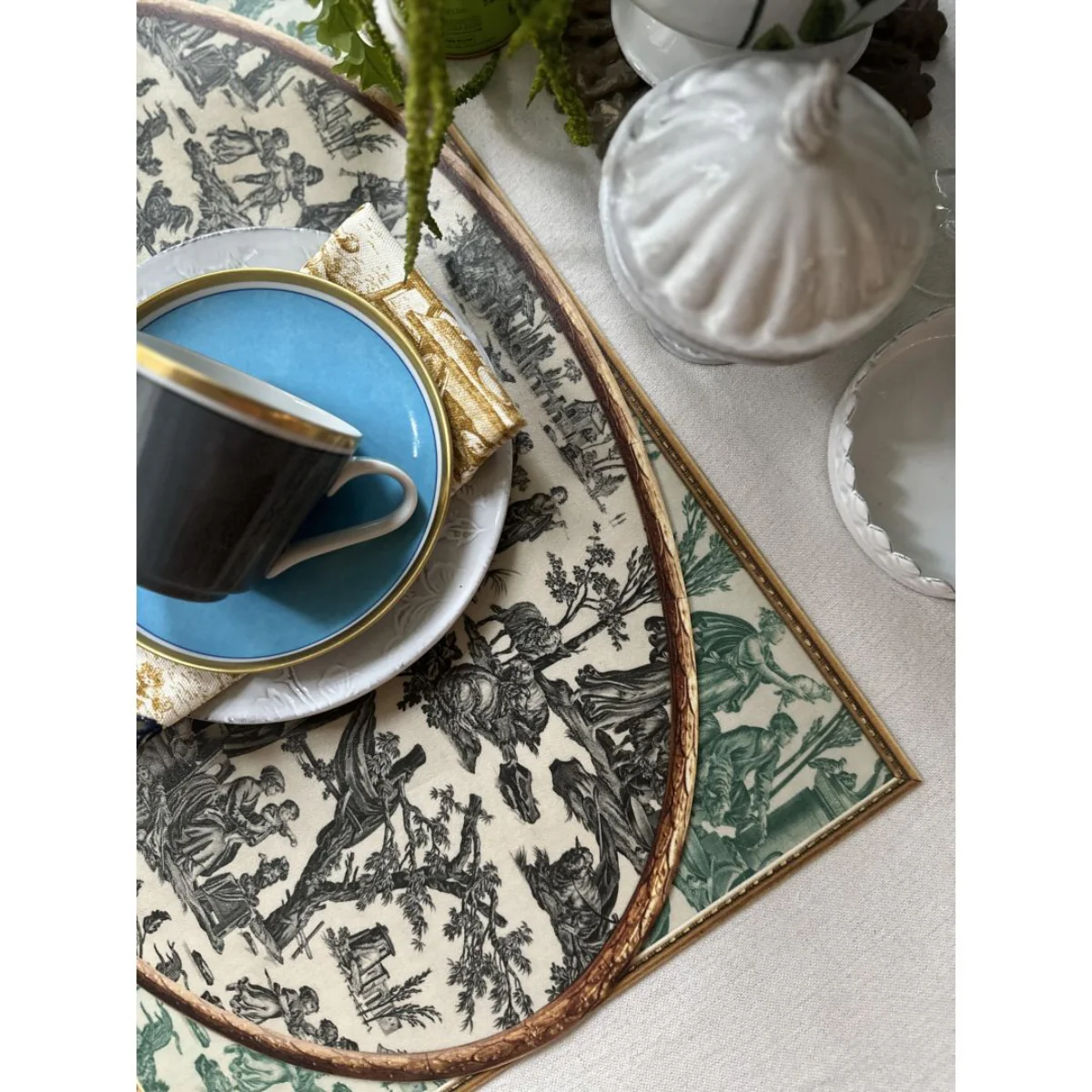 Set de table ovale Offrande à l'amour - Toile de Jouy - Image 27