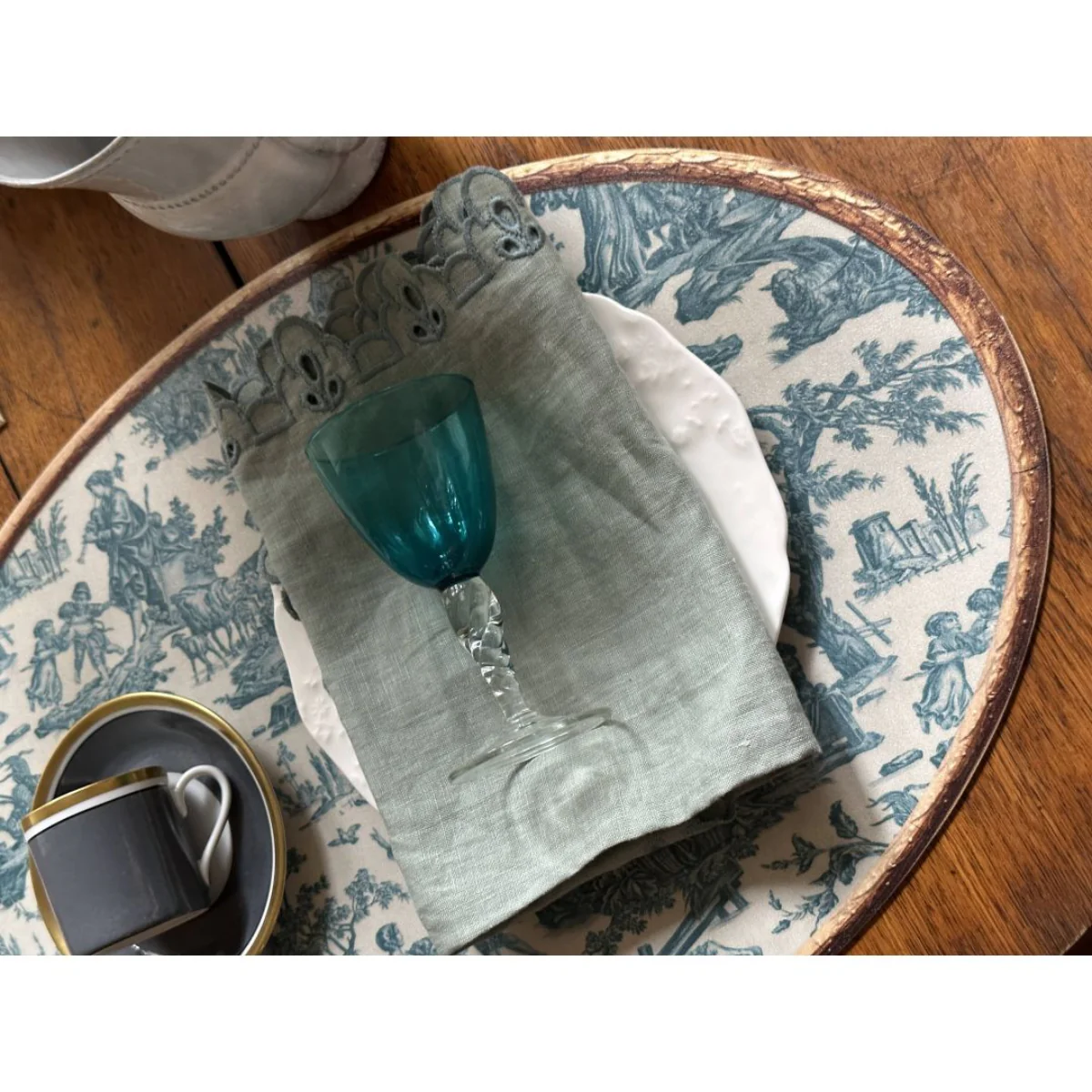 Set de table ovale Offrande à l'amour - Toile de Jouy - Image 6