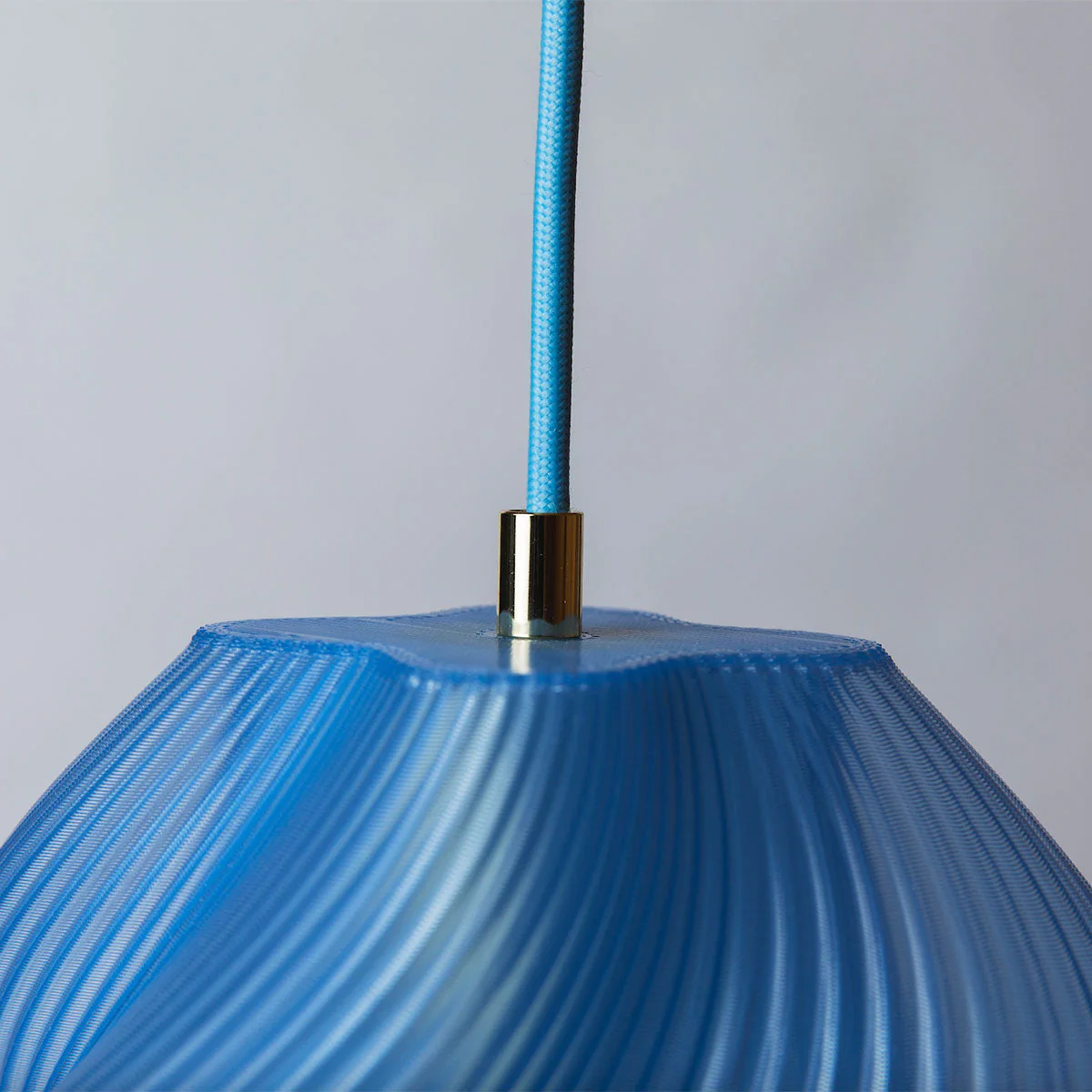 Suspension Soft Serve 01 - Brass - Image 10