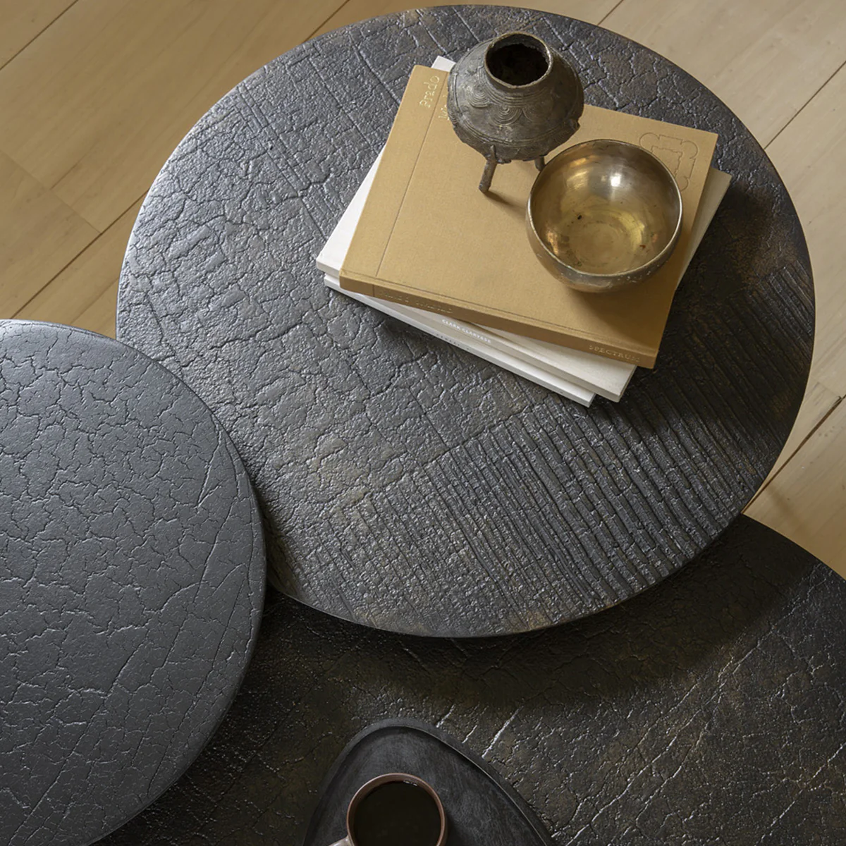 Table basse Luna - Lava Linear - Whisky - Ø 65 x h 41 cm - Image 5