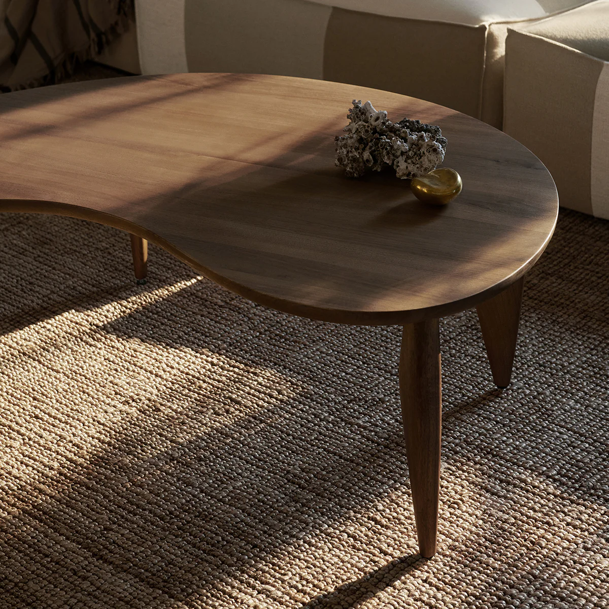 Table basse Feve - Noyer - Image 3