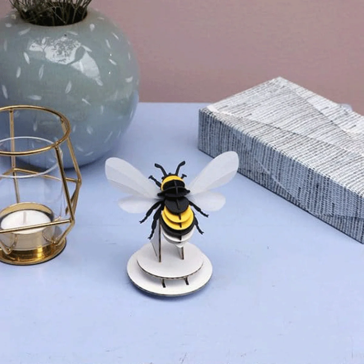Trophee Origami Bourdon Ailes Transparentes - Image 3