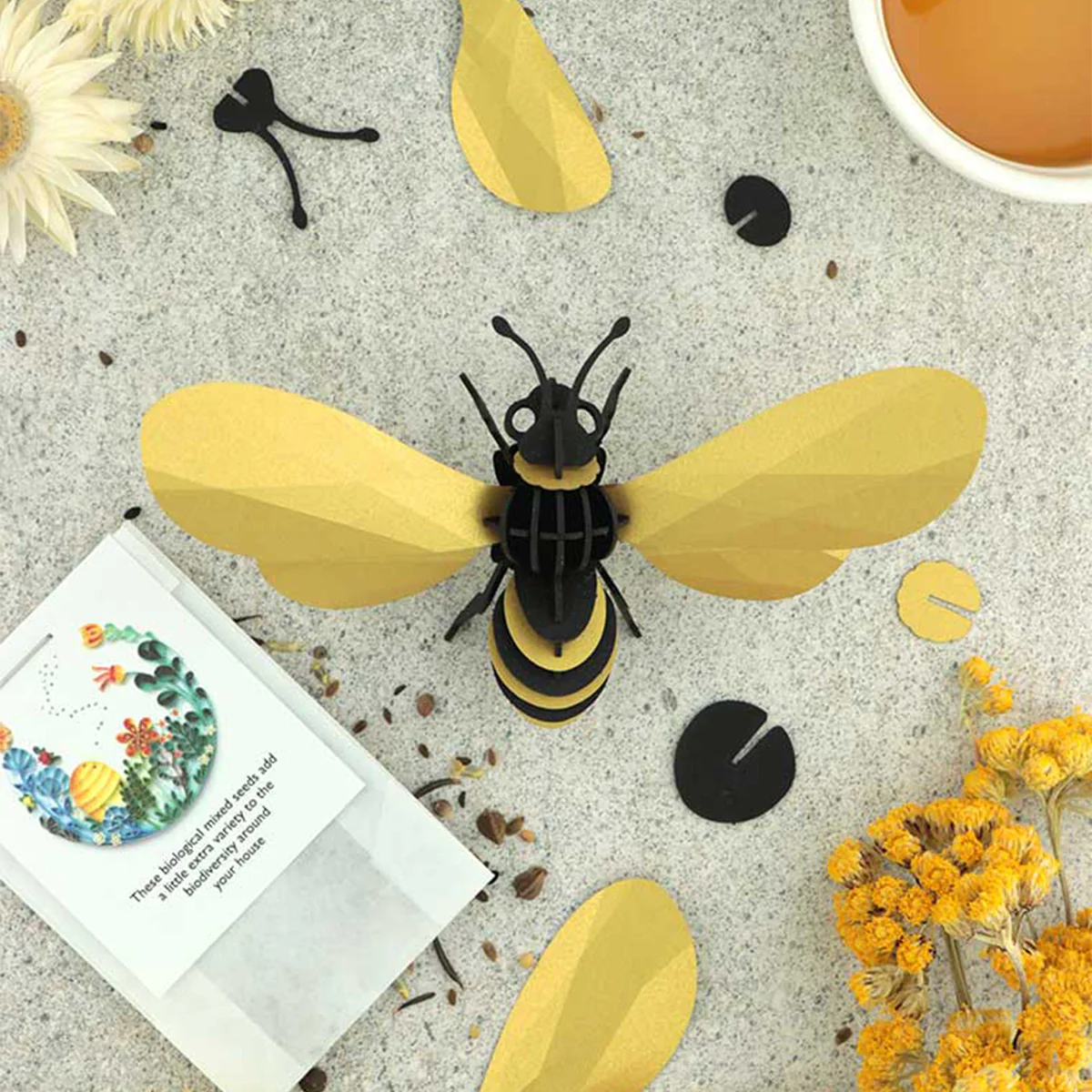 Trophée Origami Abeilles Ailes Dorées - Image 2