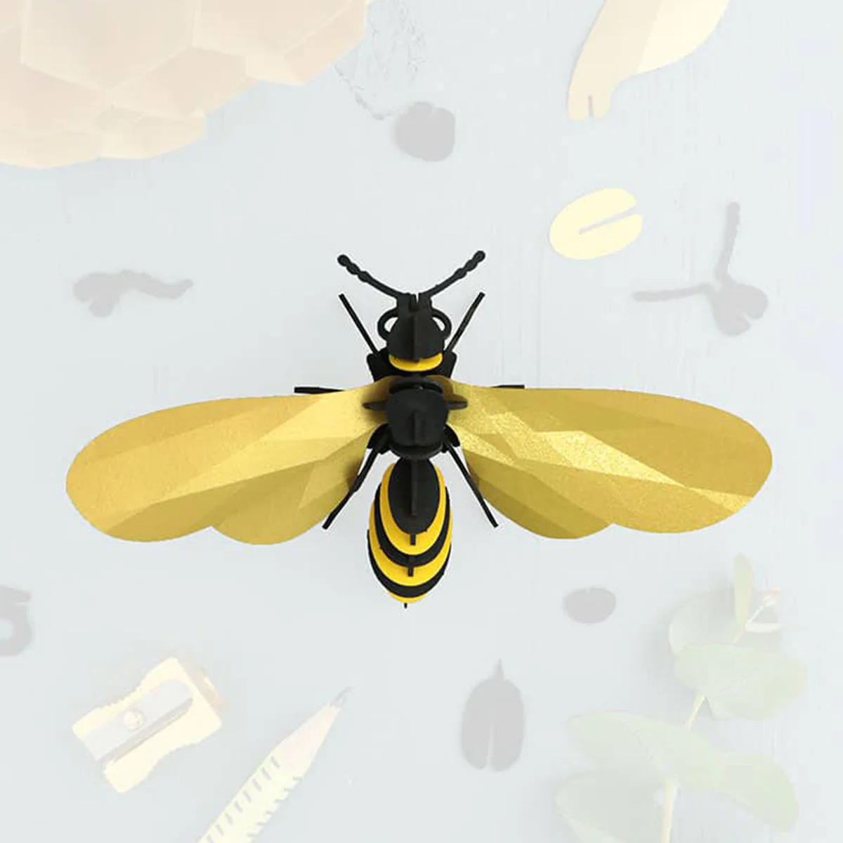 Trophée Origami Guêpe - Ailes dorées - Image 2