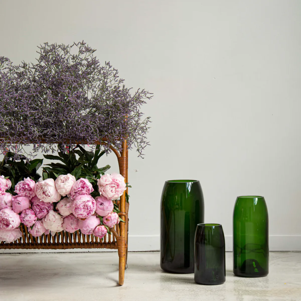 Vase Medium - 02 - Vert - Image 2