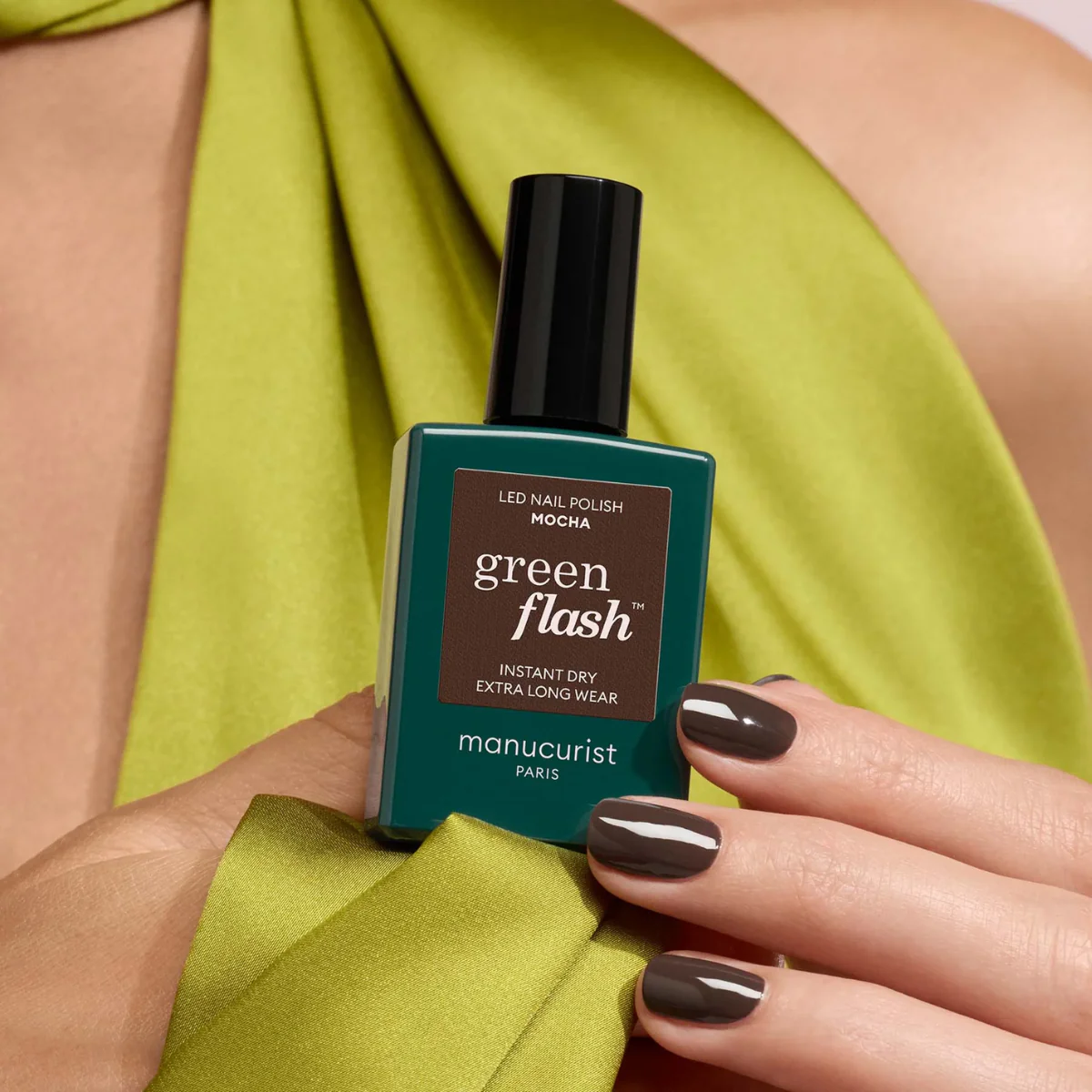 Vernis Semi-permanent LED Green Flash™ - Mocha - 15 ml - Image 2
